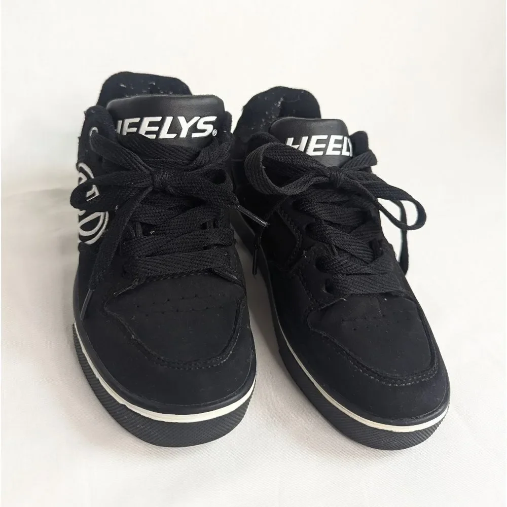 Heelys Black and White Skate Sneakers Size 2